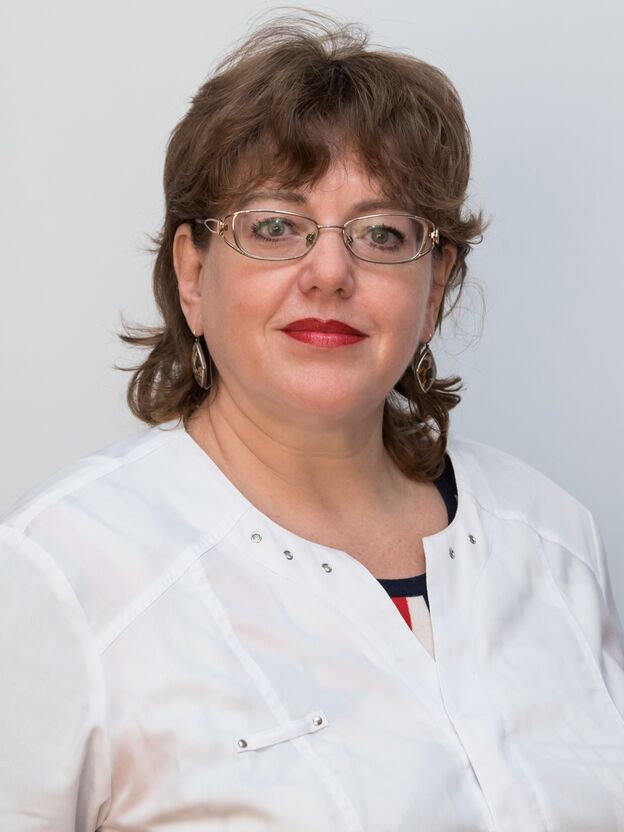 Doctor Endocrinologist Boglárka Cserny