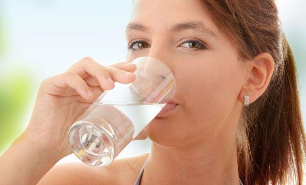Diaform Plus is washed with gas -free water